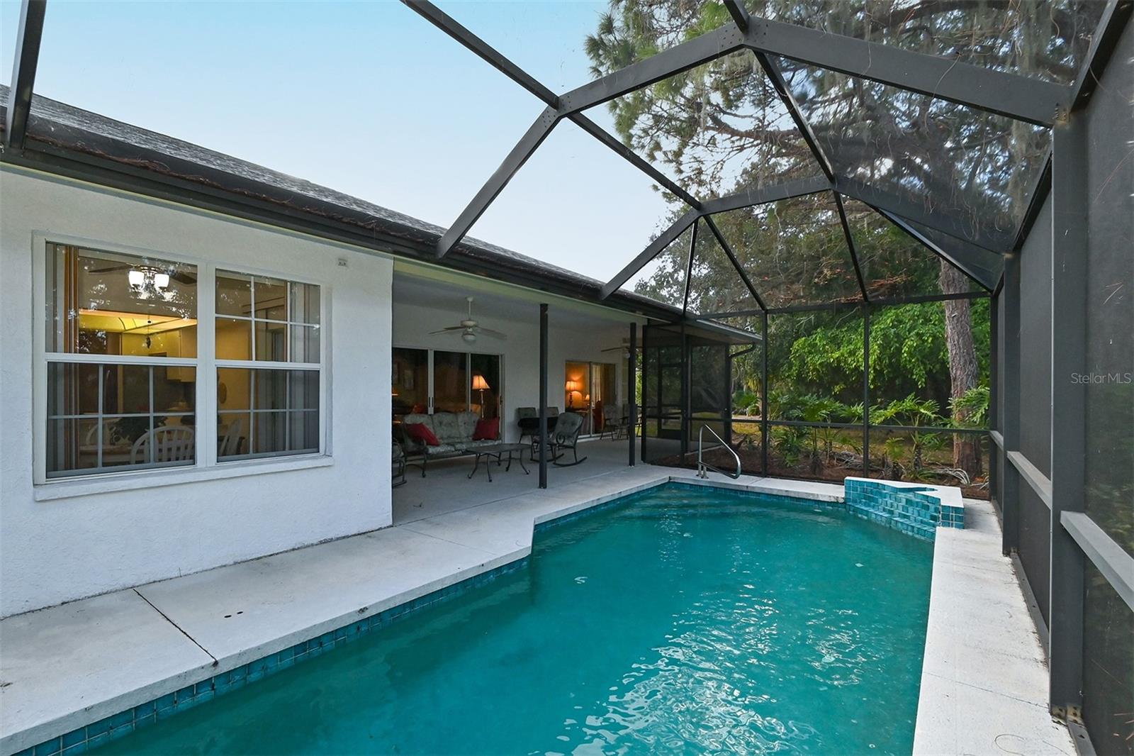 Image 46 of 53 For 3866 Surrey Court