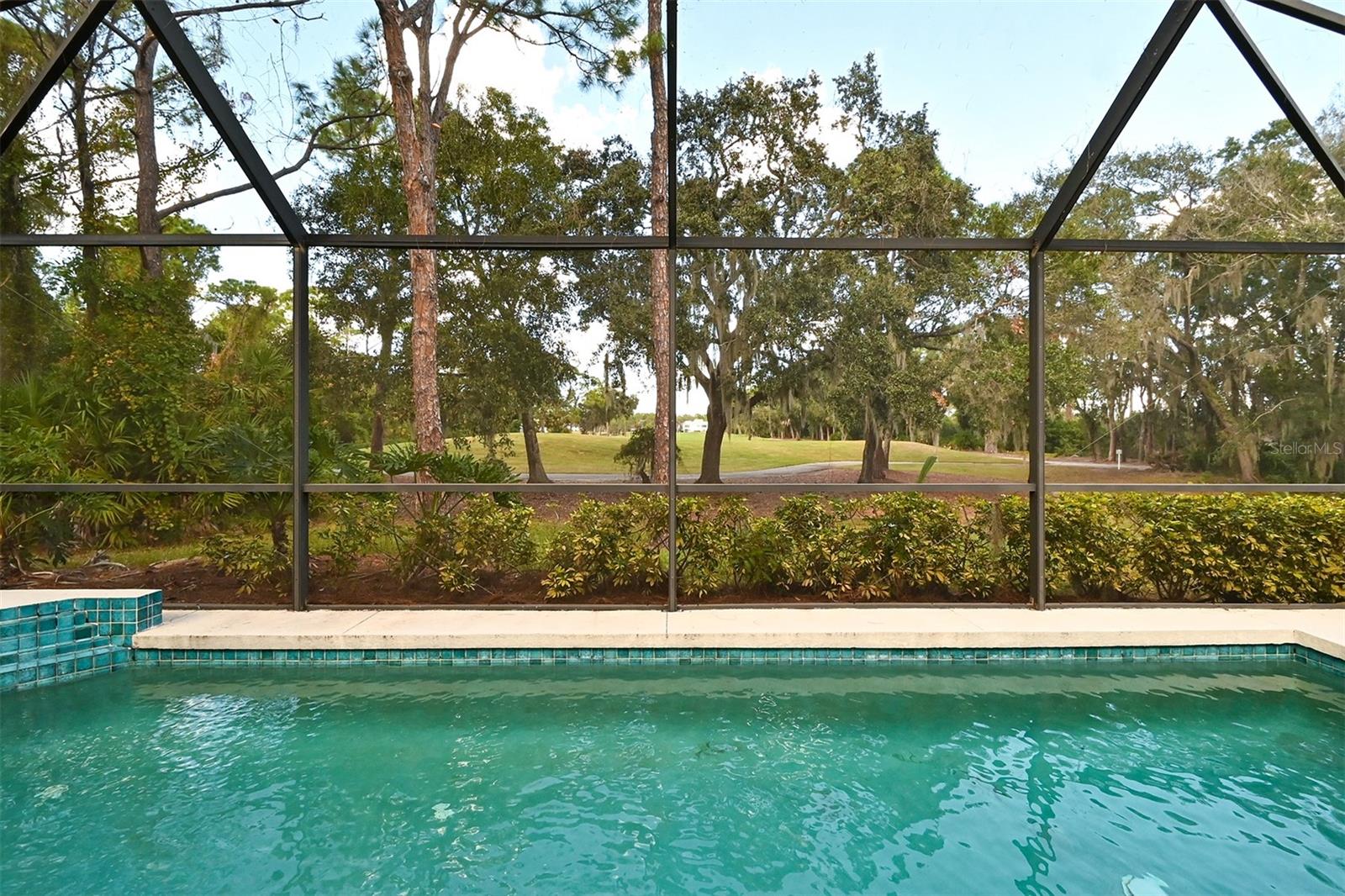 Image 51 of 53 For 3866 Surrey Court