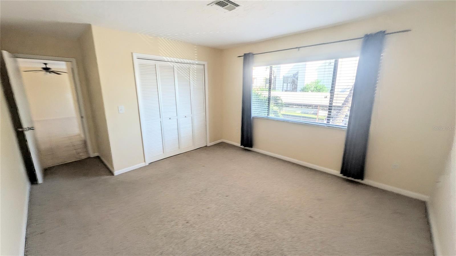 Image 11 of 49 For 6327 Midnight Pass Rd Road 999