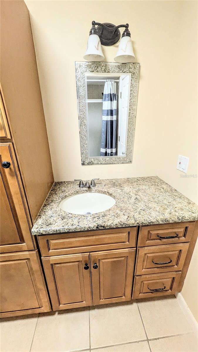 Image 13 of 49 For 6327 Midnight Pass Rd Road 999