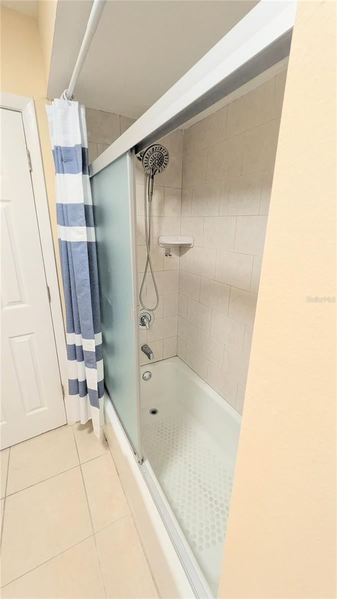 Image 15 of 49 For 6327 Midnight Pass Rd Road 999