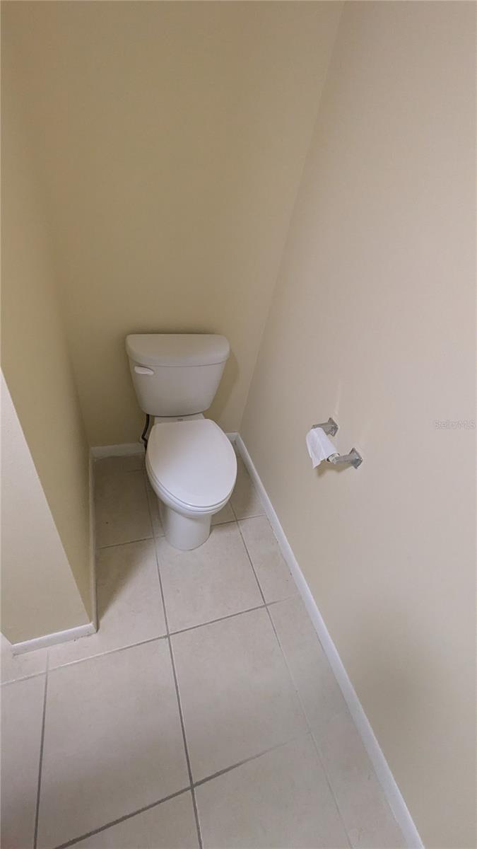 Image 16 of 49 For 6327 Midnight Pass Rd Road 999