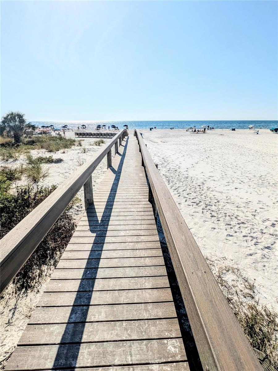 Image 23 of 49 For 6327 Midnight Pass Rd Road 999