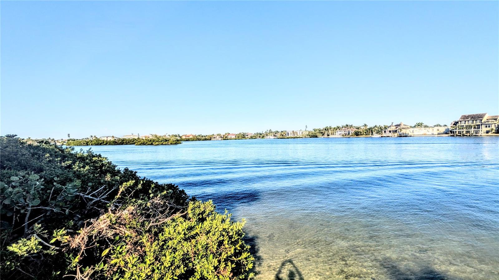 Image 41 of 49 For 6327 Midnight Pass Rd Road 999