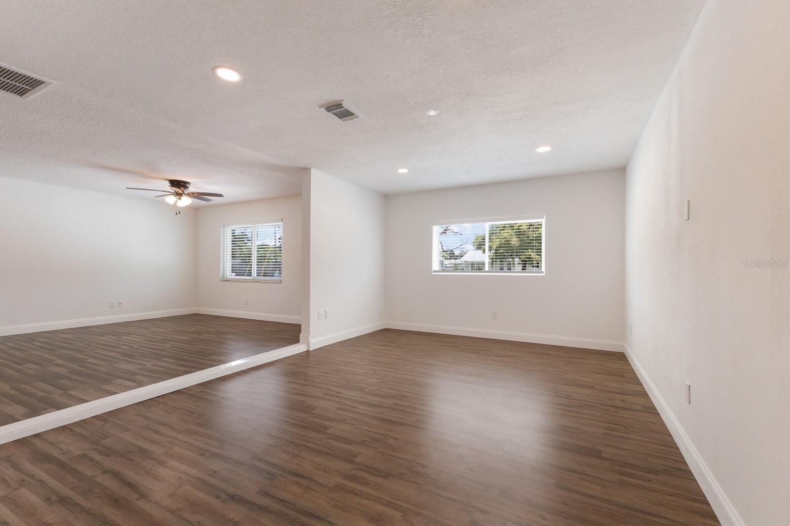 Image 18 of 35 For 4312 3rd Avenue Nw