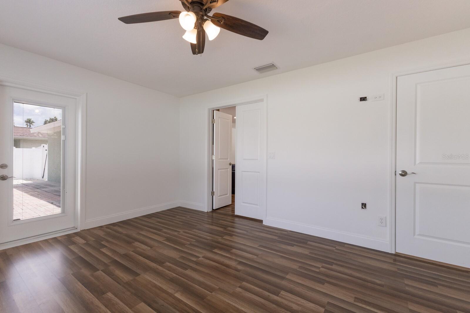 Image 25 of 35 For 4312 3rd Avenue Nw