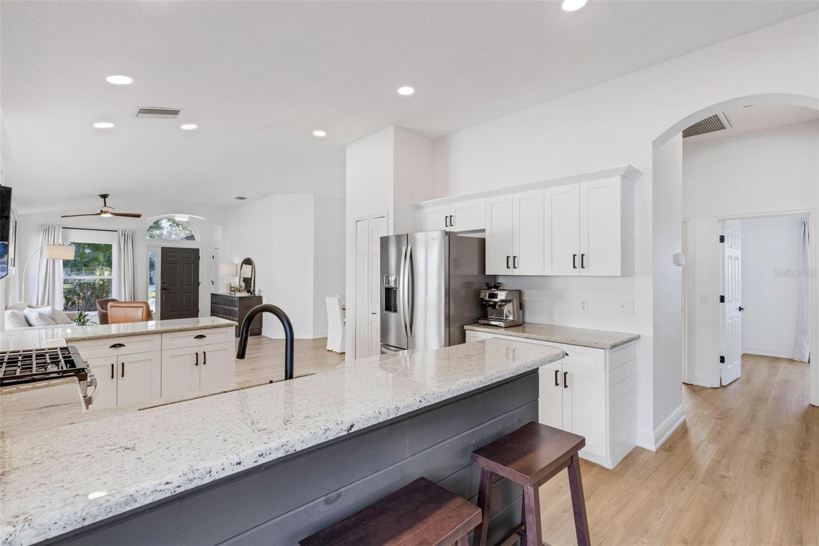 Image 16 of 47 For 6226 Blueflower Court