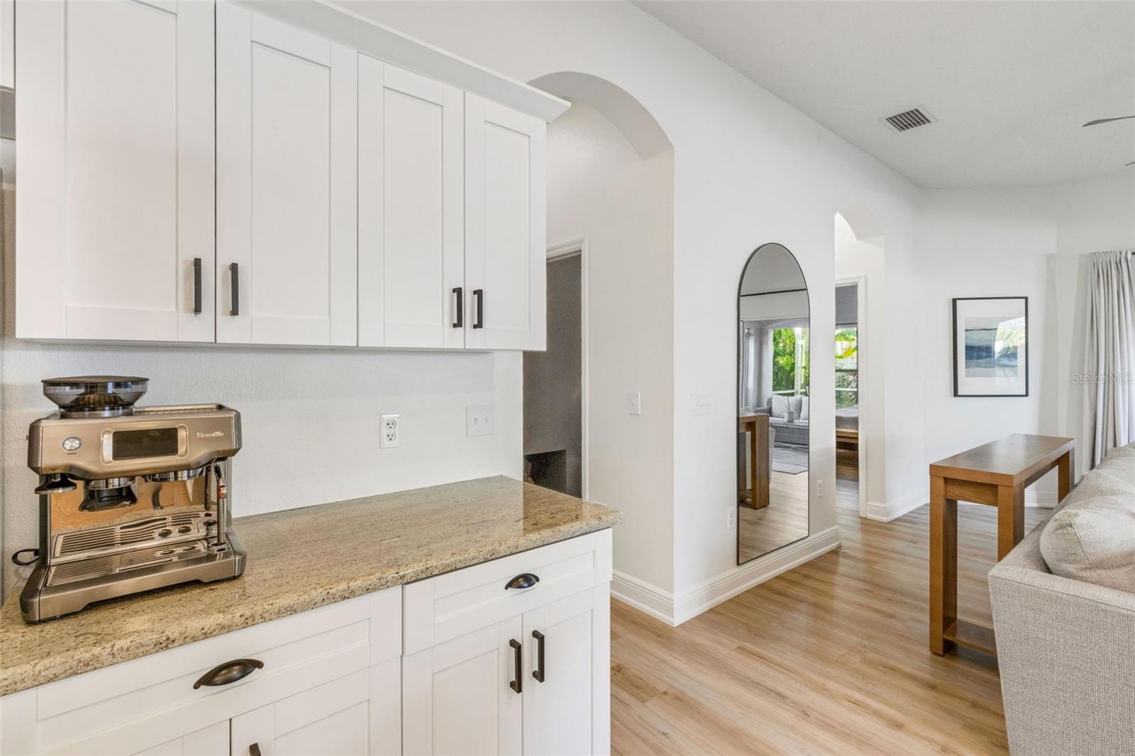 Image 18 of 47 For 6226 Blueflower Court