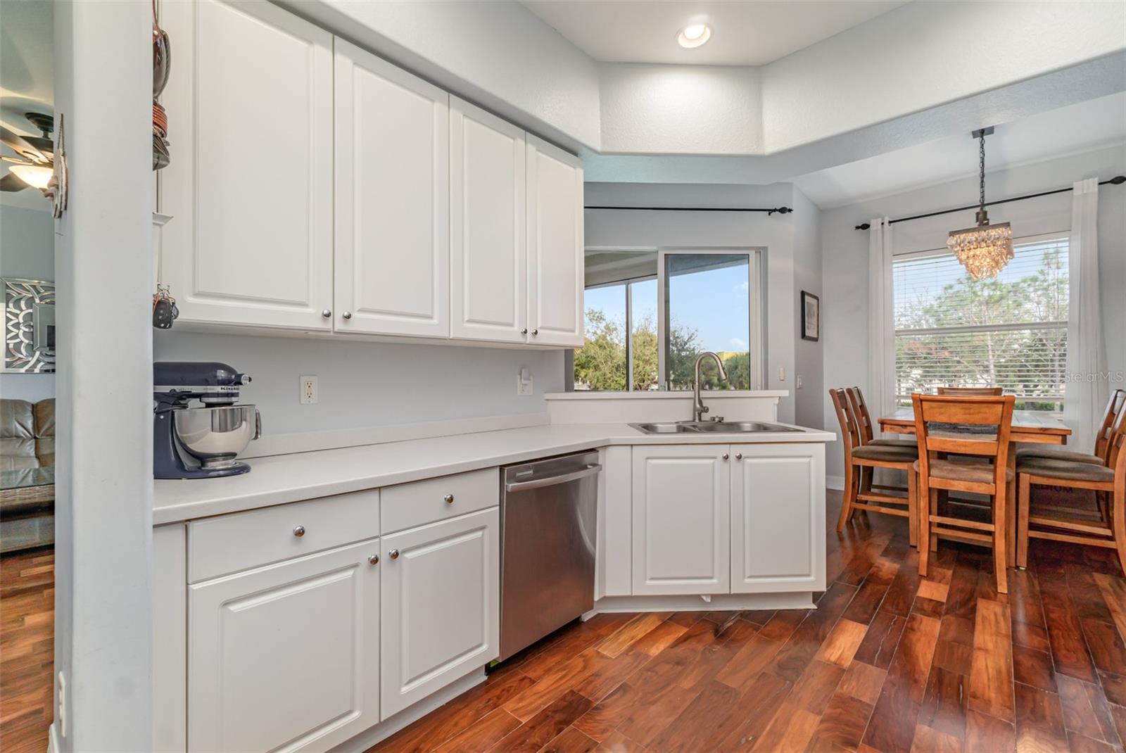 Image 12 of 33 For 6100 Jonathans Bay Circle 302