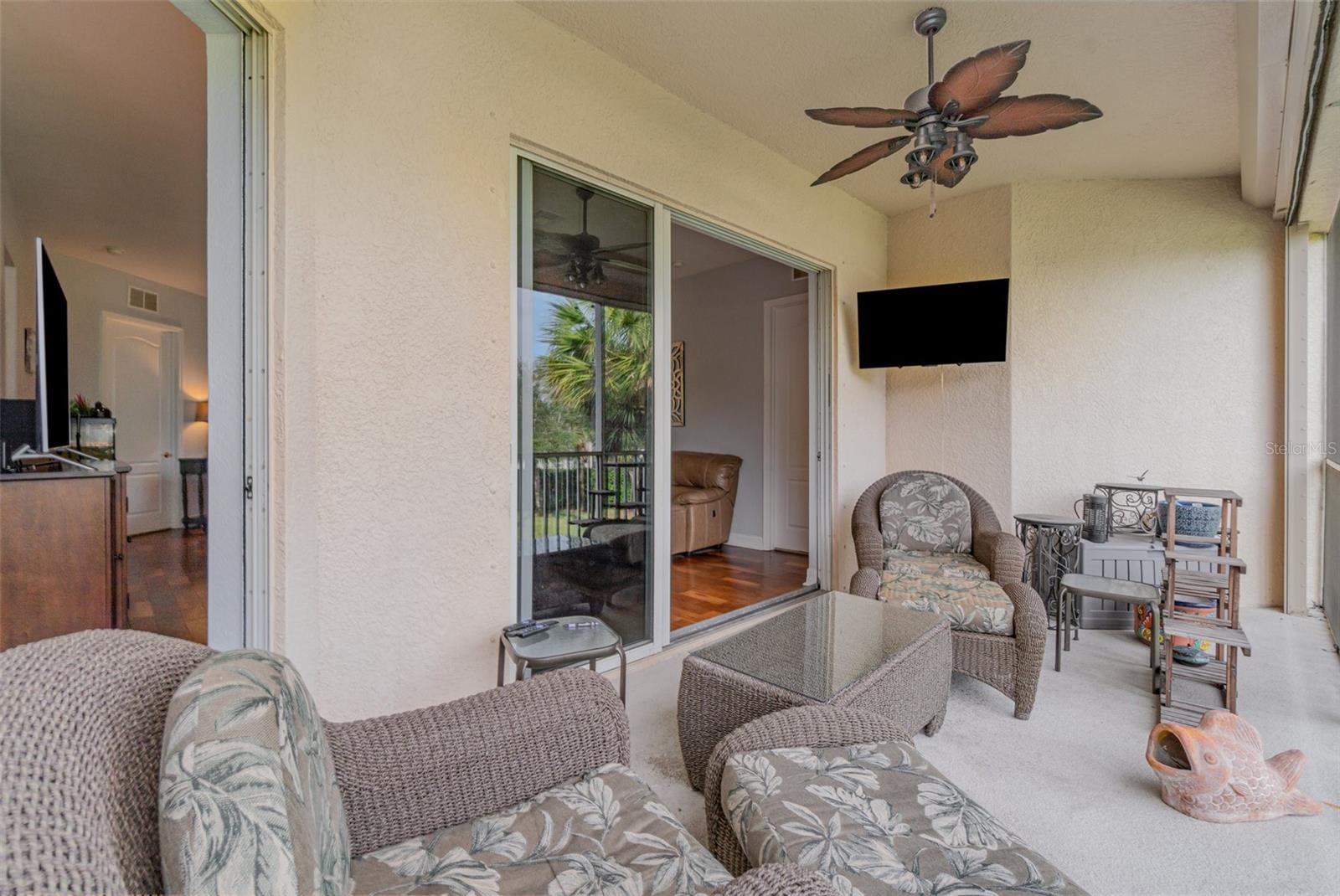 Image 21 of 33 For 6100 Jonathans Bay Circle 302