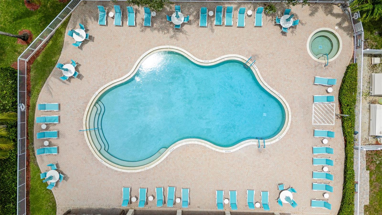 Image 30 of 33 For 6100 Jonathans Bay Circle 302