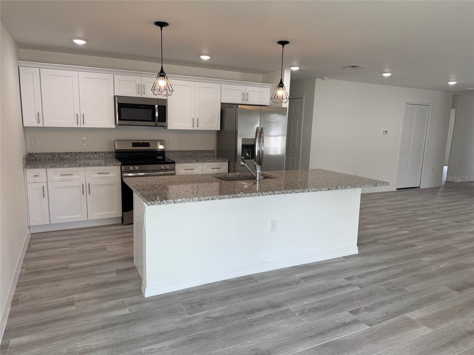 Image 3 of 18 For 2313 Allsup Terrace