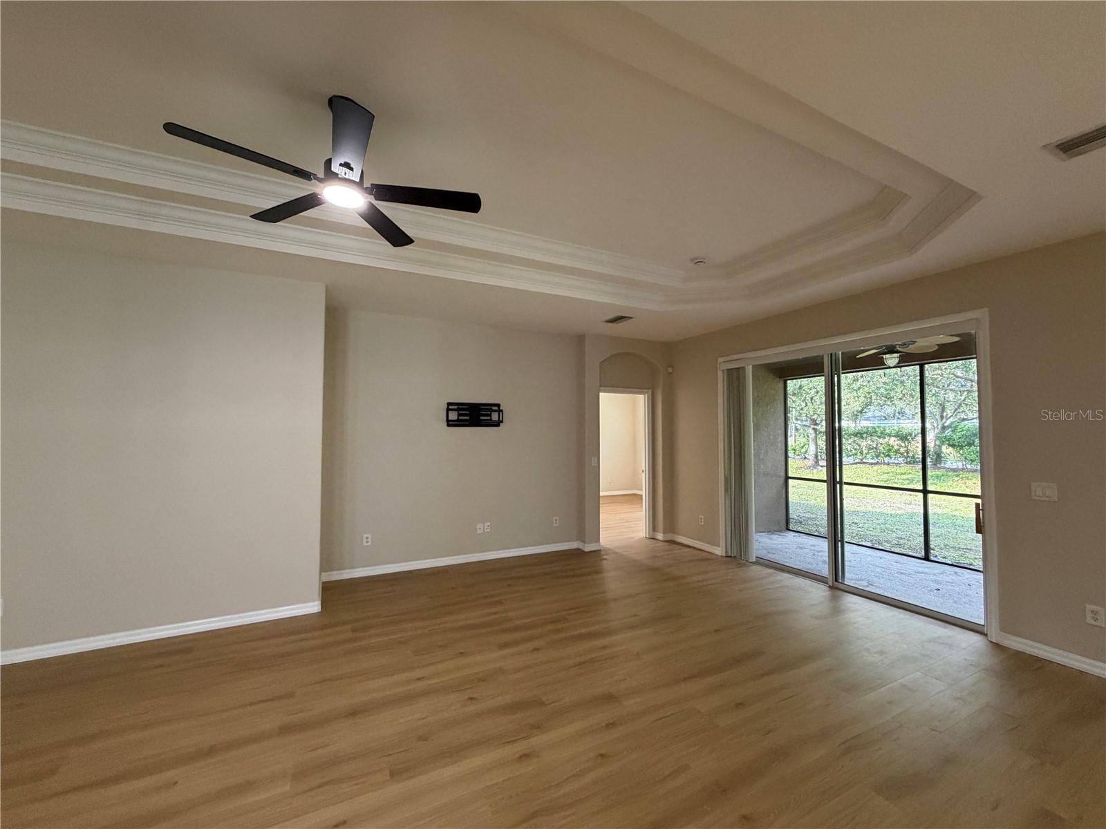 Image 19 of 65 For 12418 24th Street E