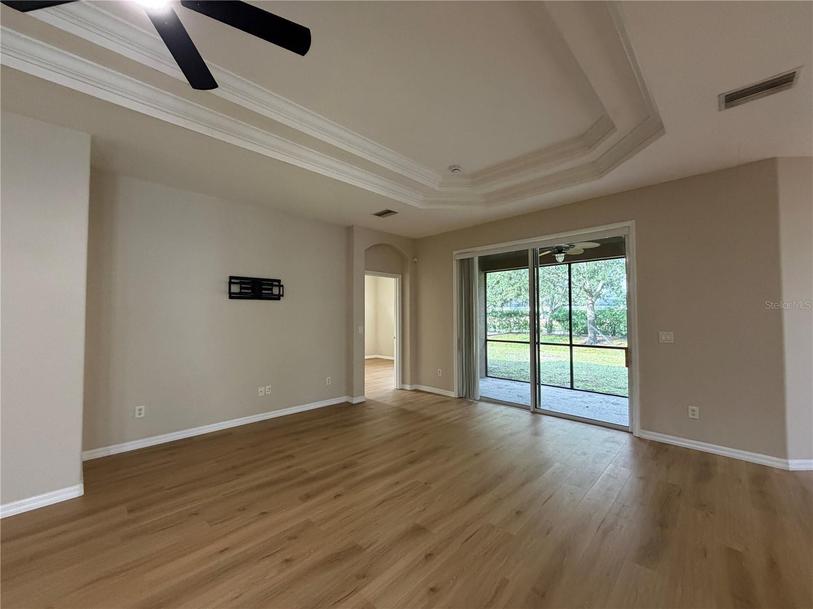 Image 26 of 65 For 12418 24th Street E