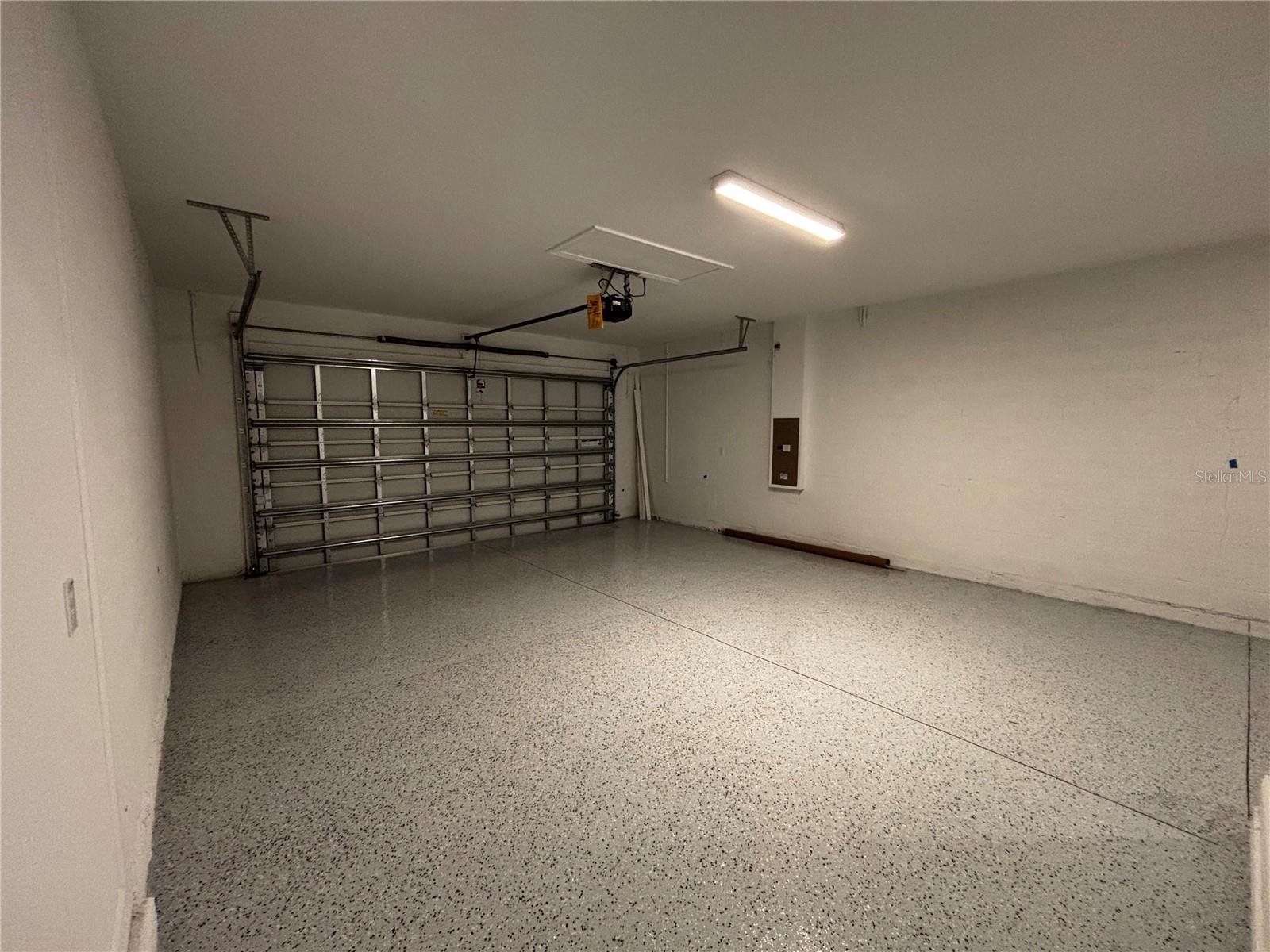 Image 24 of 32 For 5770 Freestone Circle