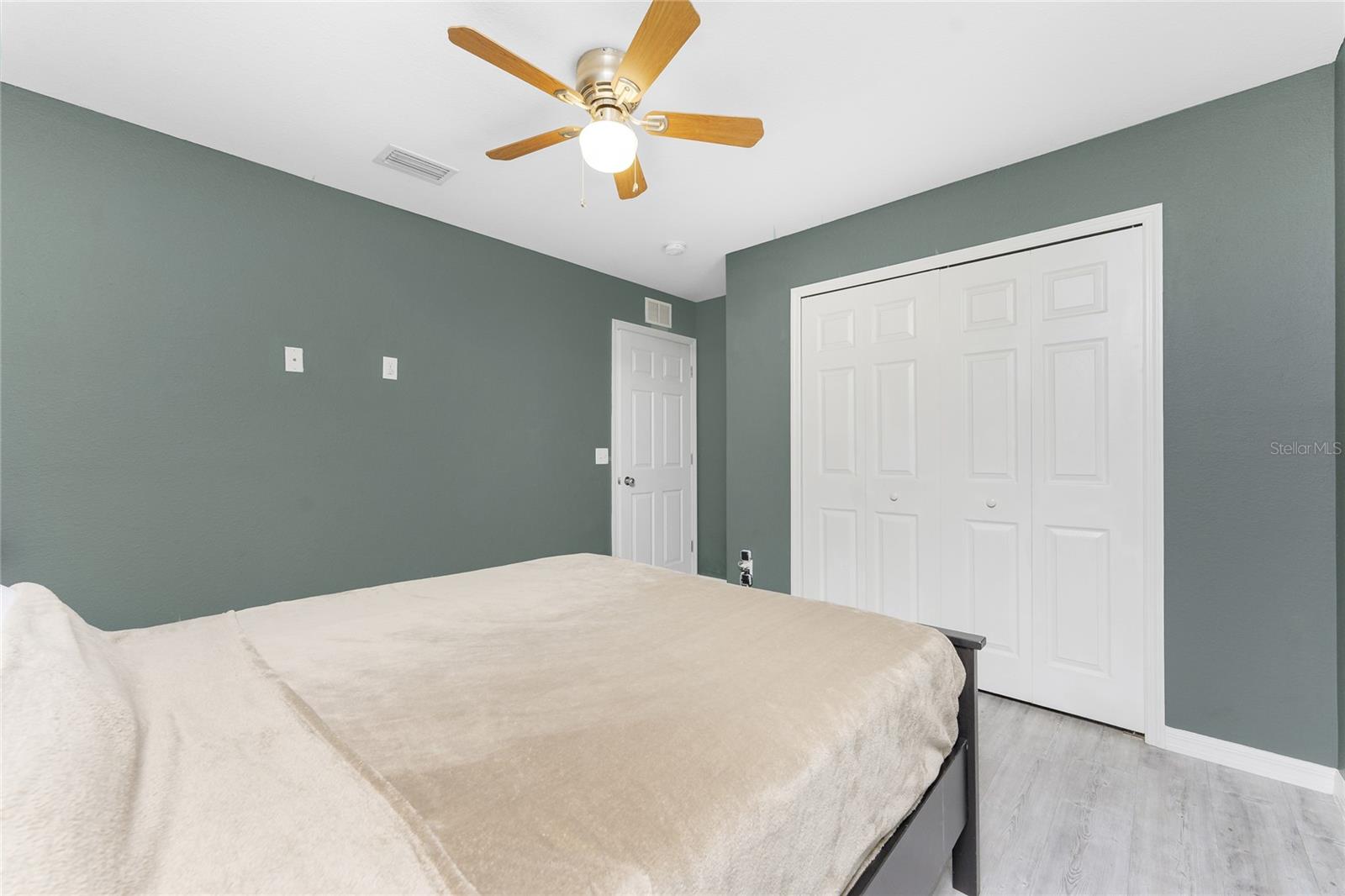 Image 24 of 57 For 7105 Clematis Drive