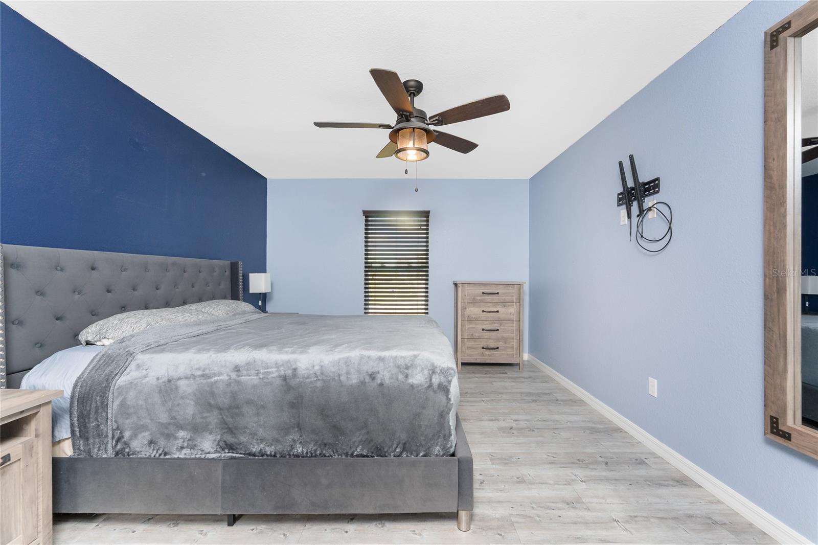 Image 29 of 57 For 7105 Clematis Drive