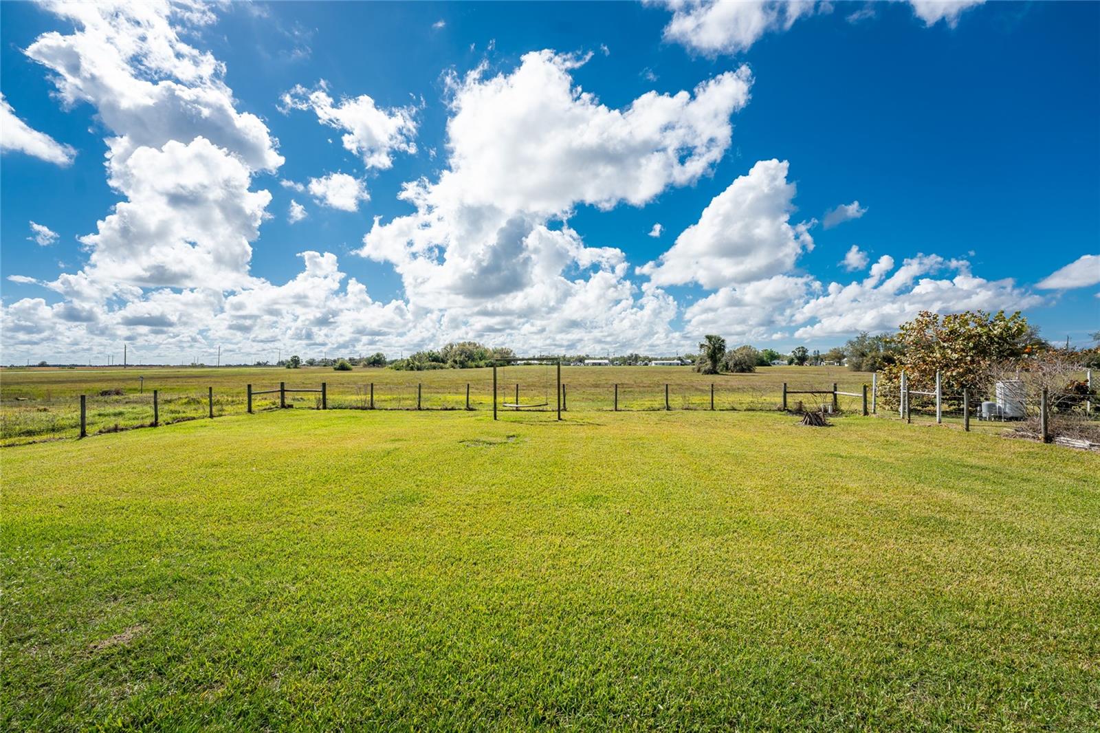 Image 37 of 57 For 7105 Clematis Drive