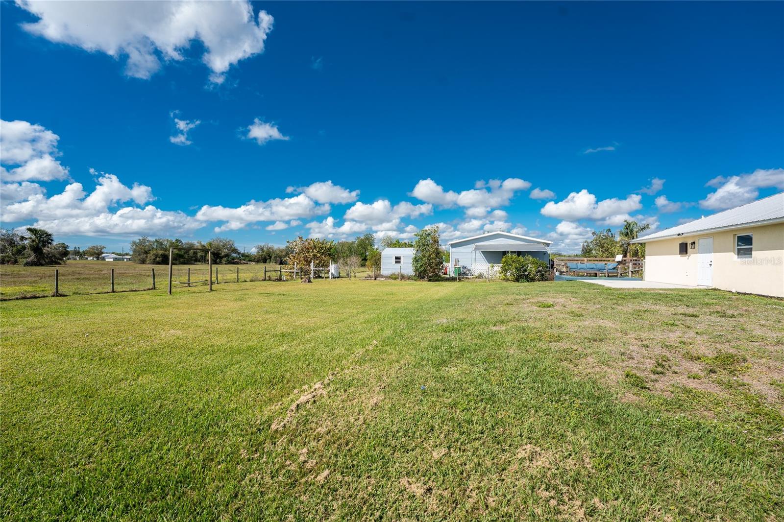 Image 42 of 57 For 7105 Clematis Drive