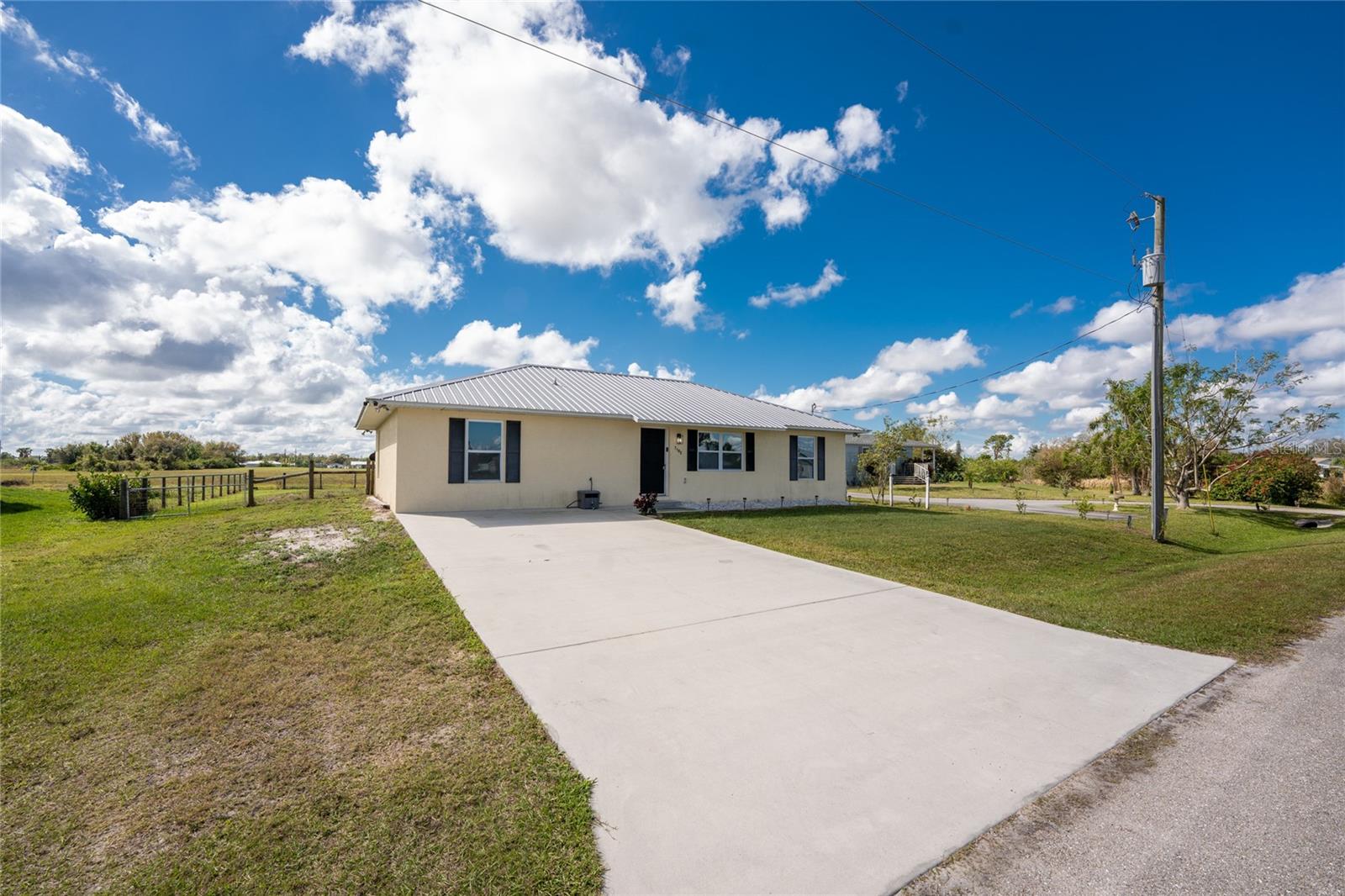 Image 46 of 57 For 7105 Clematis Drive