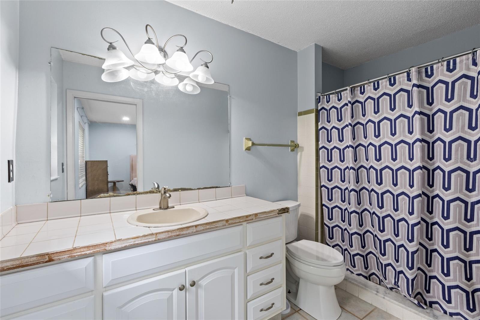 Image 12 of 33 For 120 43rd Street Nw