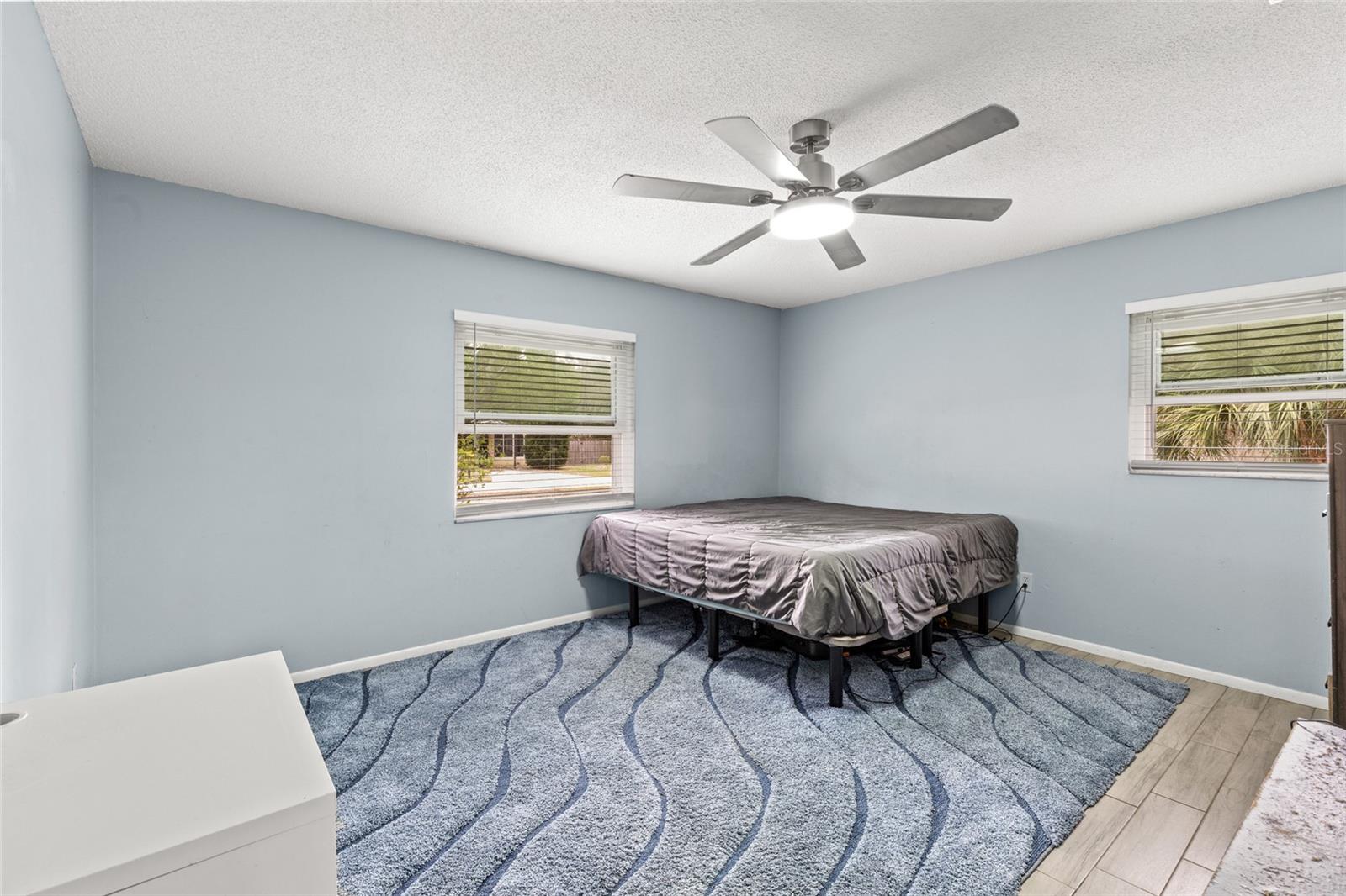 Image 17 of 33 For 120 43rd Street Nw