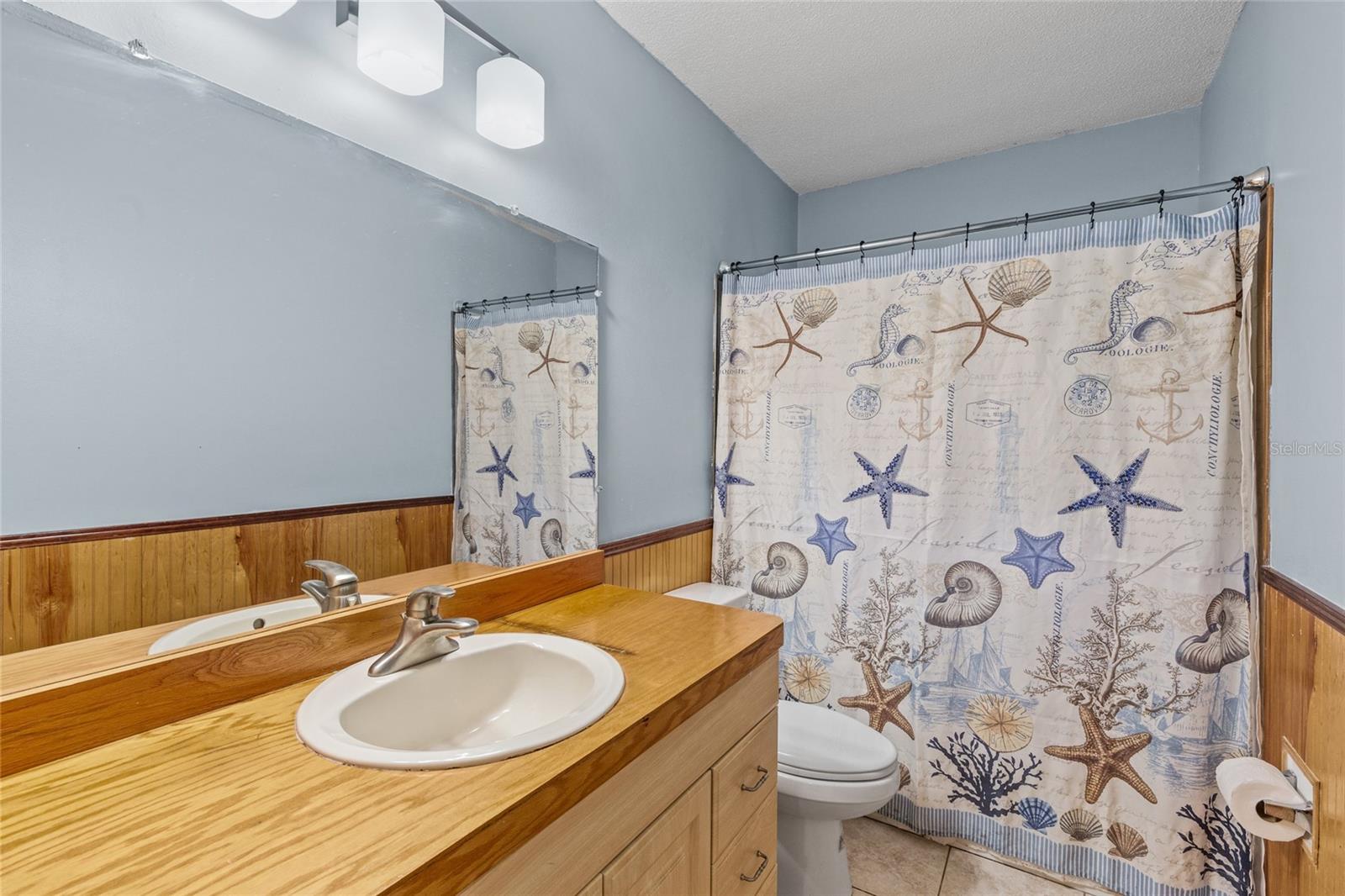 Image 19 of 33 For 120 43rd Street Nw