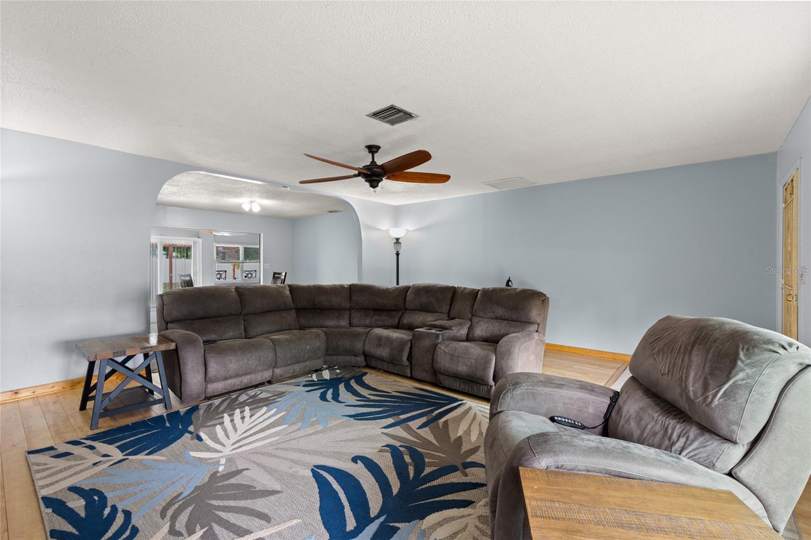 Image 4 of 33 For 120 43rd Street Nw