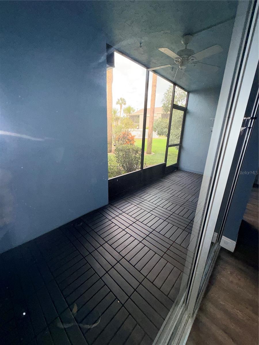 Image 22 of 59 For 5920 7th Avenue W