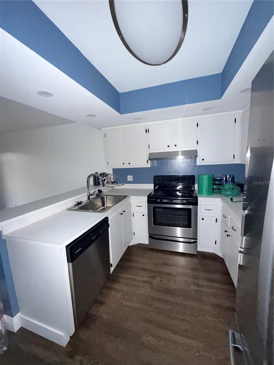 Image 3 of 59 For 5920 7th Avenue W