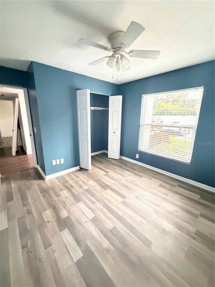 Image 5 of 59 For 5920 7th Avenue W