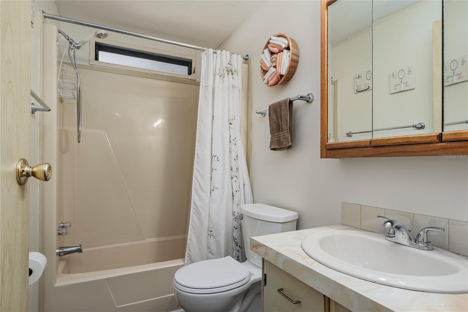 Image 16 of 34 For 3310 Eileen Drive