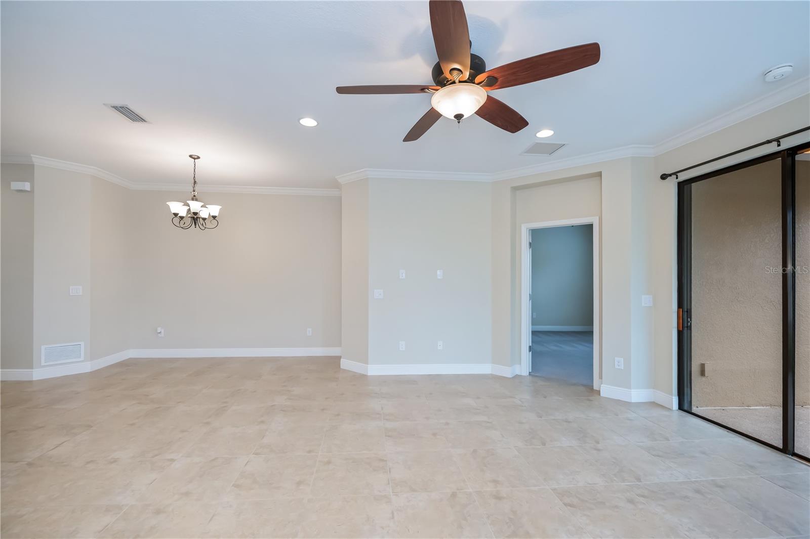 Image 29 of 62 For 1387 Backspin Drive