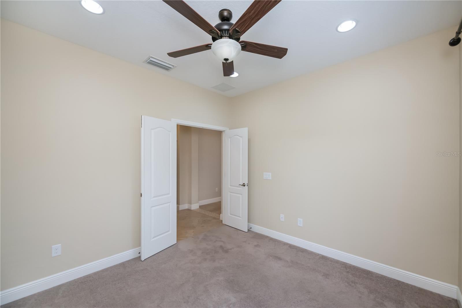 Image 33 of 62 For 1387 Backspin Drive