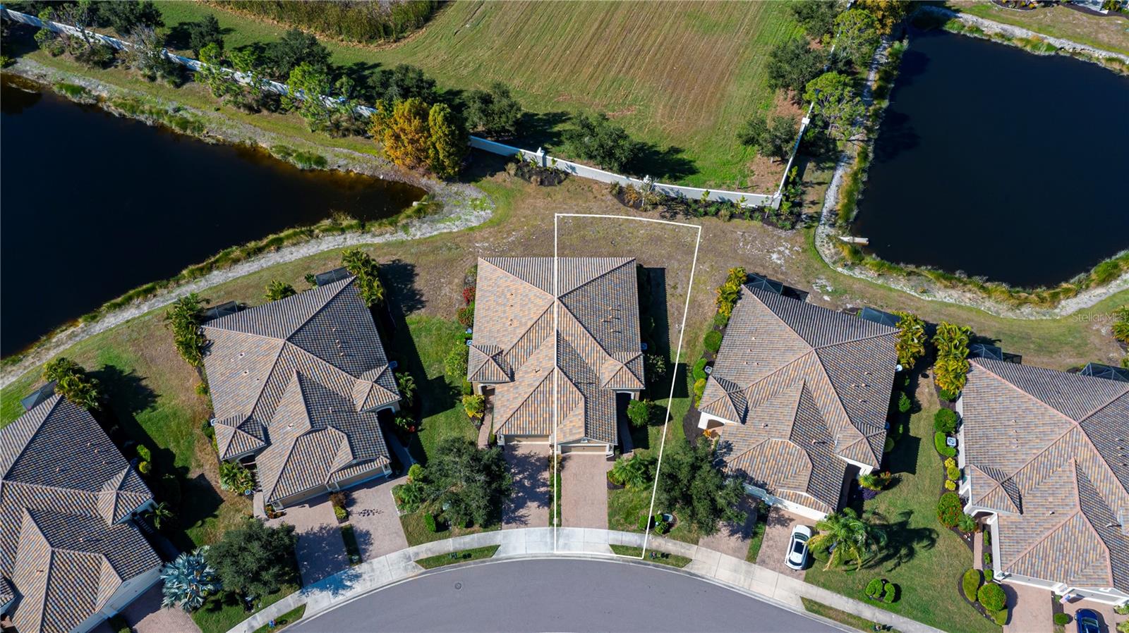 Image 61 of 62 For 1387 Backspin Drive