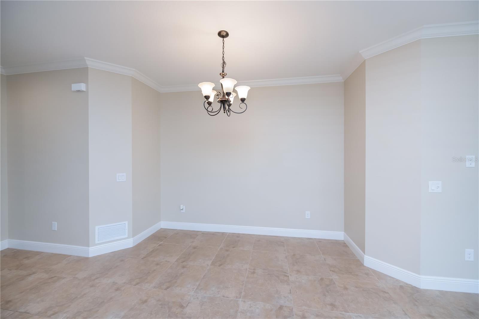 Image 8 of 62 For 1387 Backspin Drive