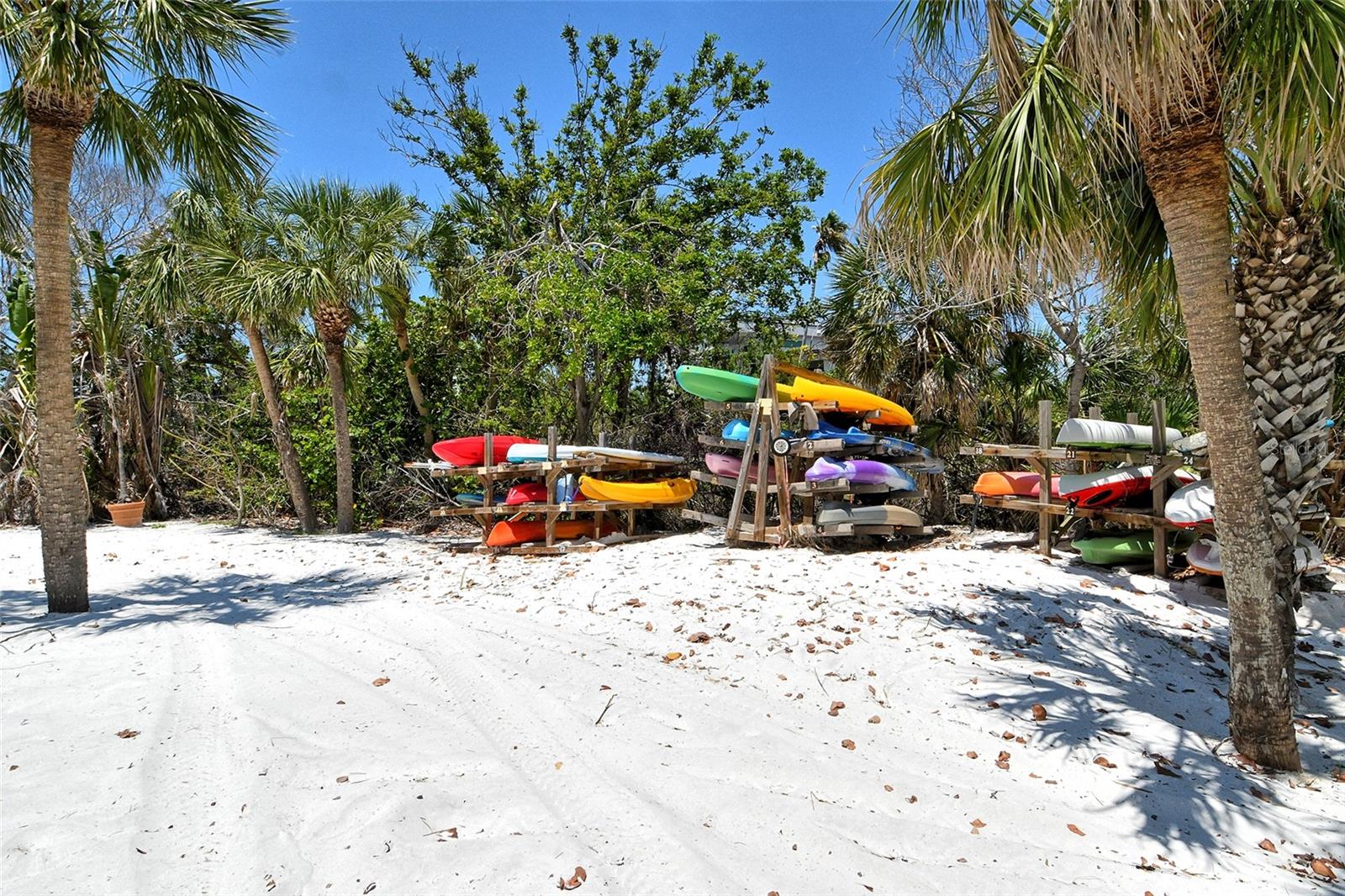 Image 54 of 65 For 101 Whispering Sands Drive 107