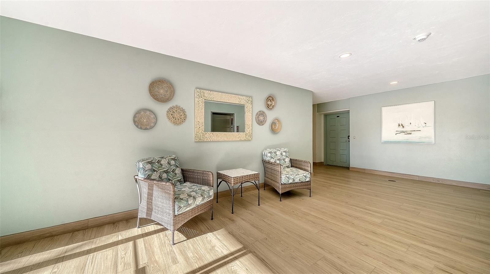 Image 7 of 65 For 101 Whispering Sands Drive 107