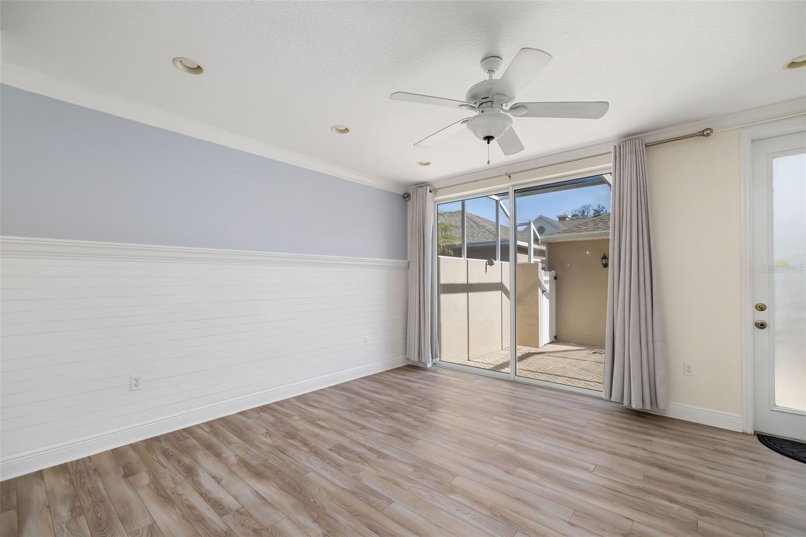 Image 16 of 76 For 5615 Southernmost Lane