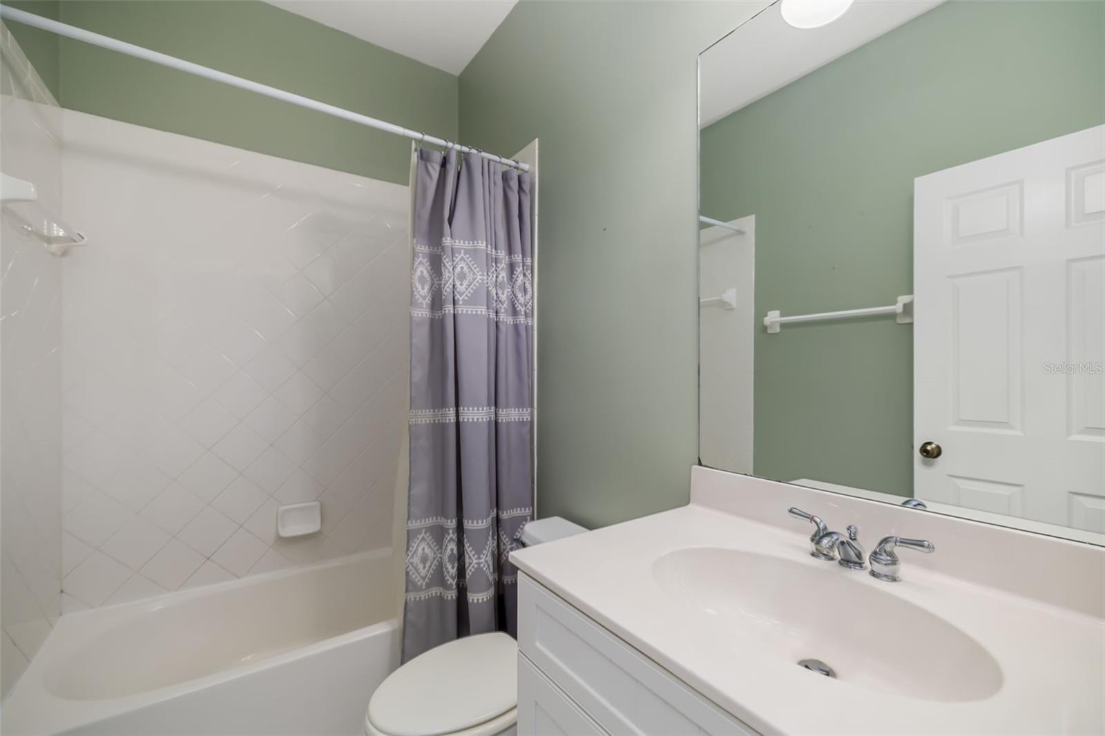 Image 35 of 76 For 5615 Southernmost Lane