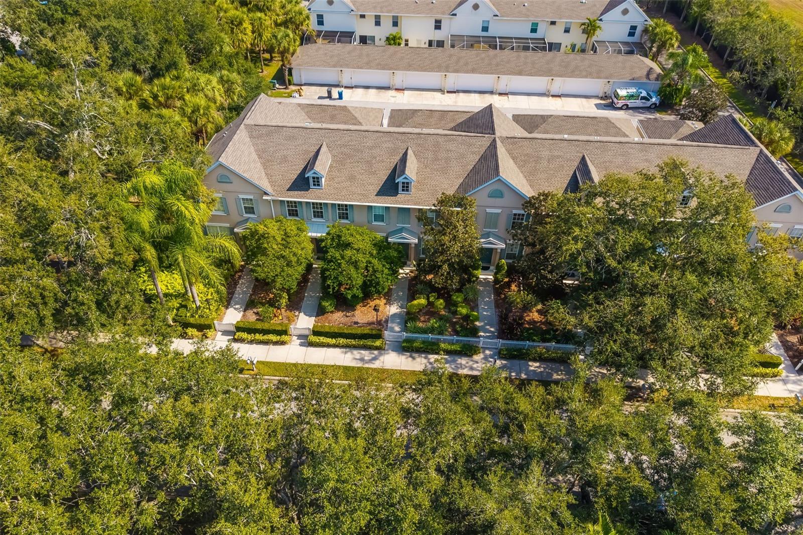 Image 44 of 76 For 5615 Southernmost Lane