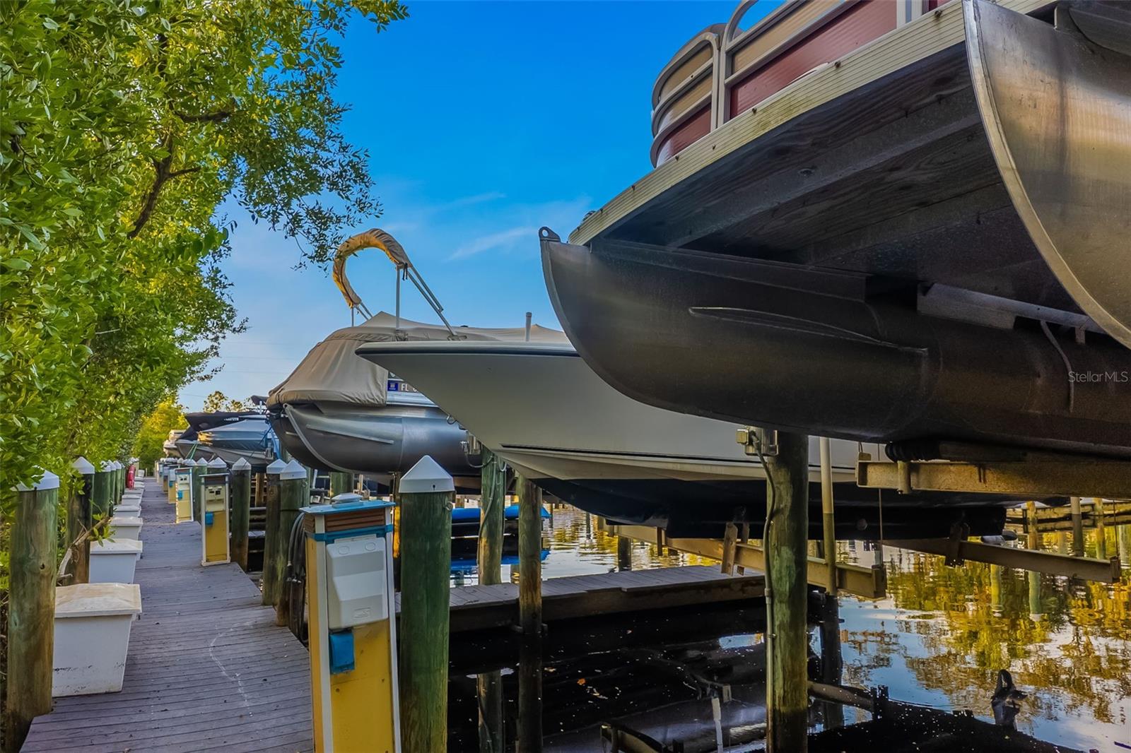 Image 69 of 76 For 5615 Southernmost Lane