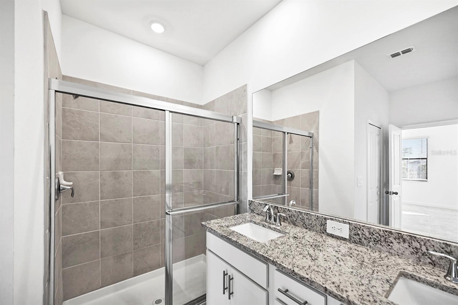 Image 21 of 65 For 14812 Lyla Terrace