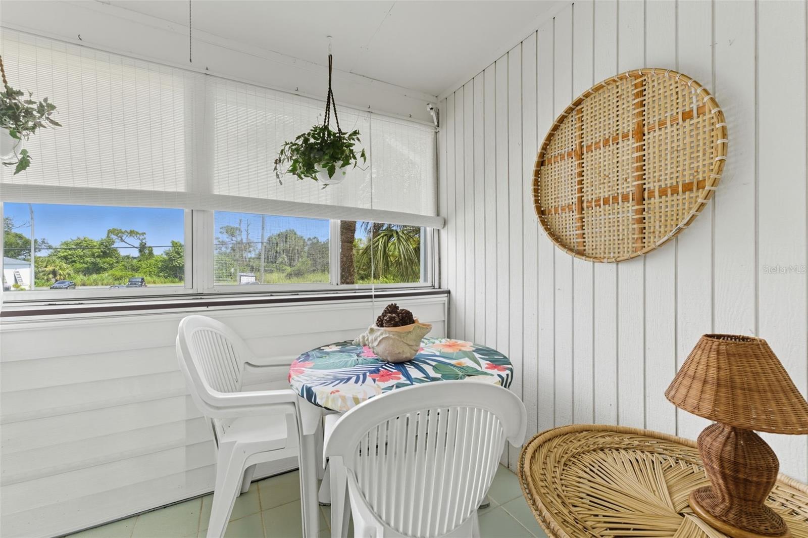 Image 19 of 25 For 22375 Edgewater Drive 217