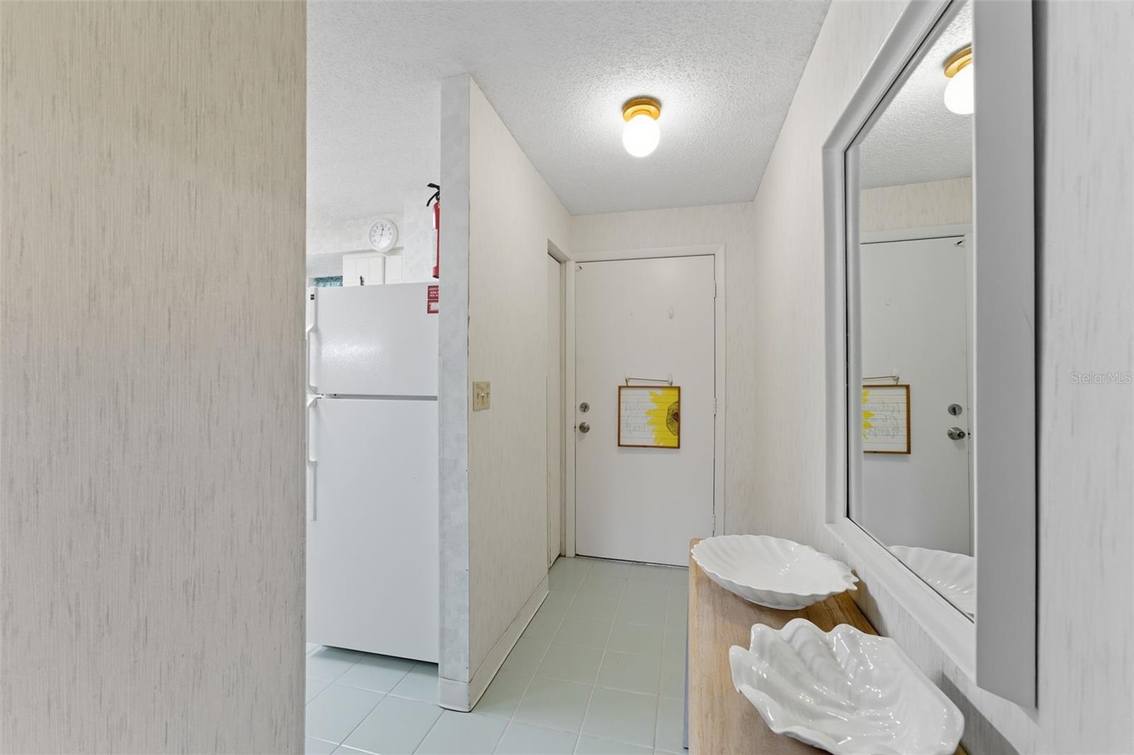 Image 3 of 25 For 22375 Edgewater Drive 217