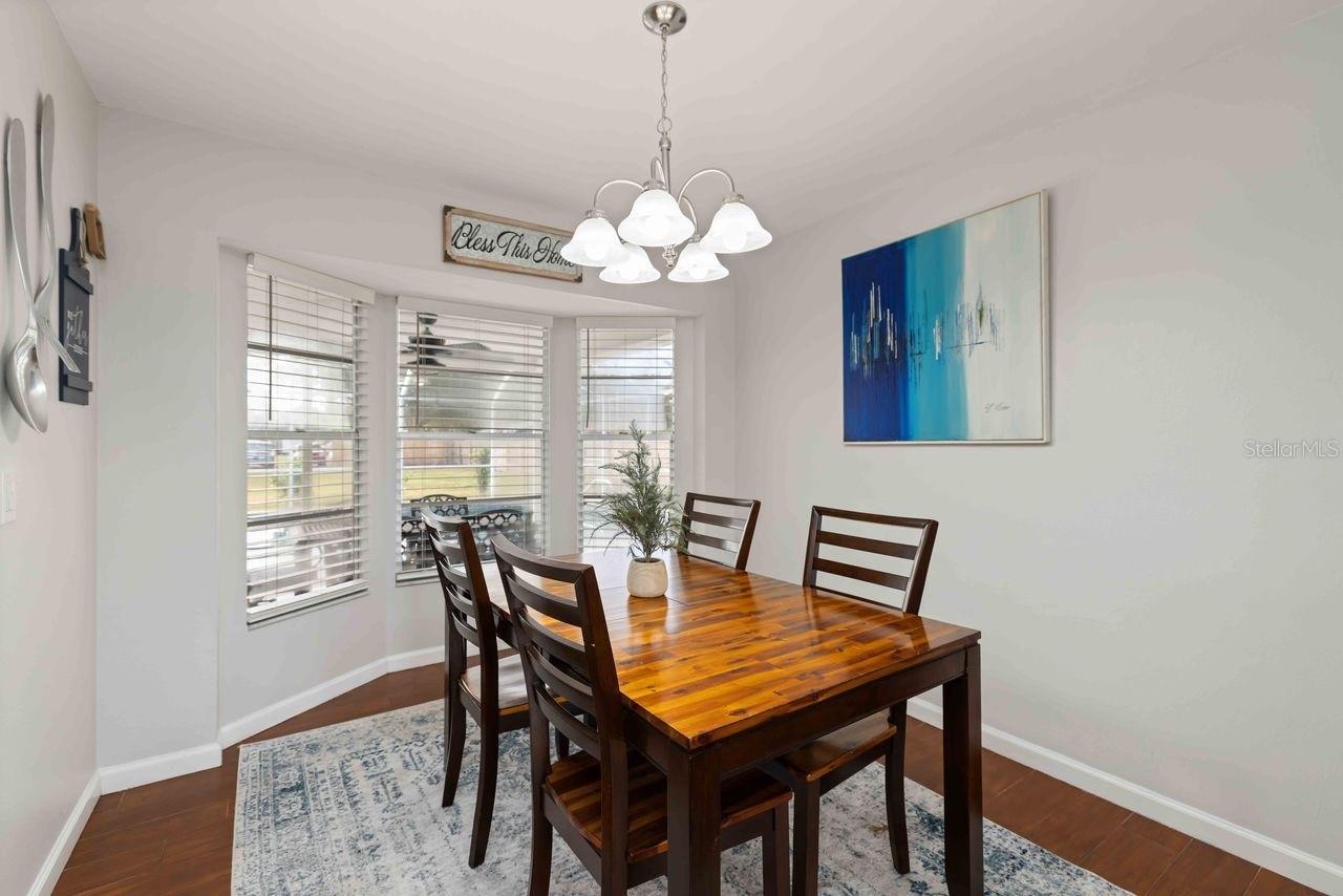 Image 22 of 42 For 5504 18th Avenue E