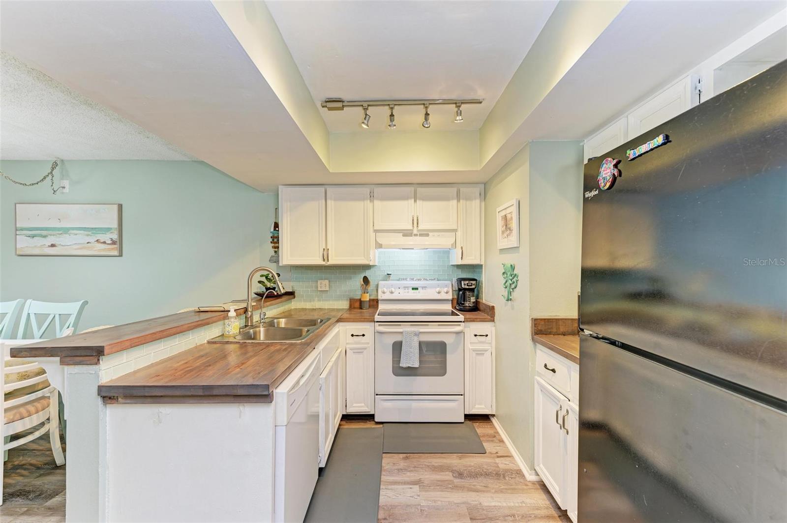 Image 13 of 36 For 6336 7th Avenue W 6336