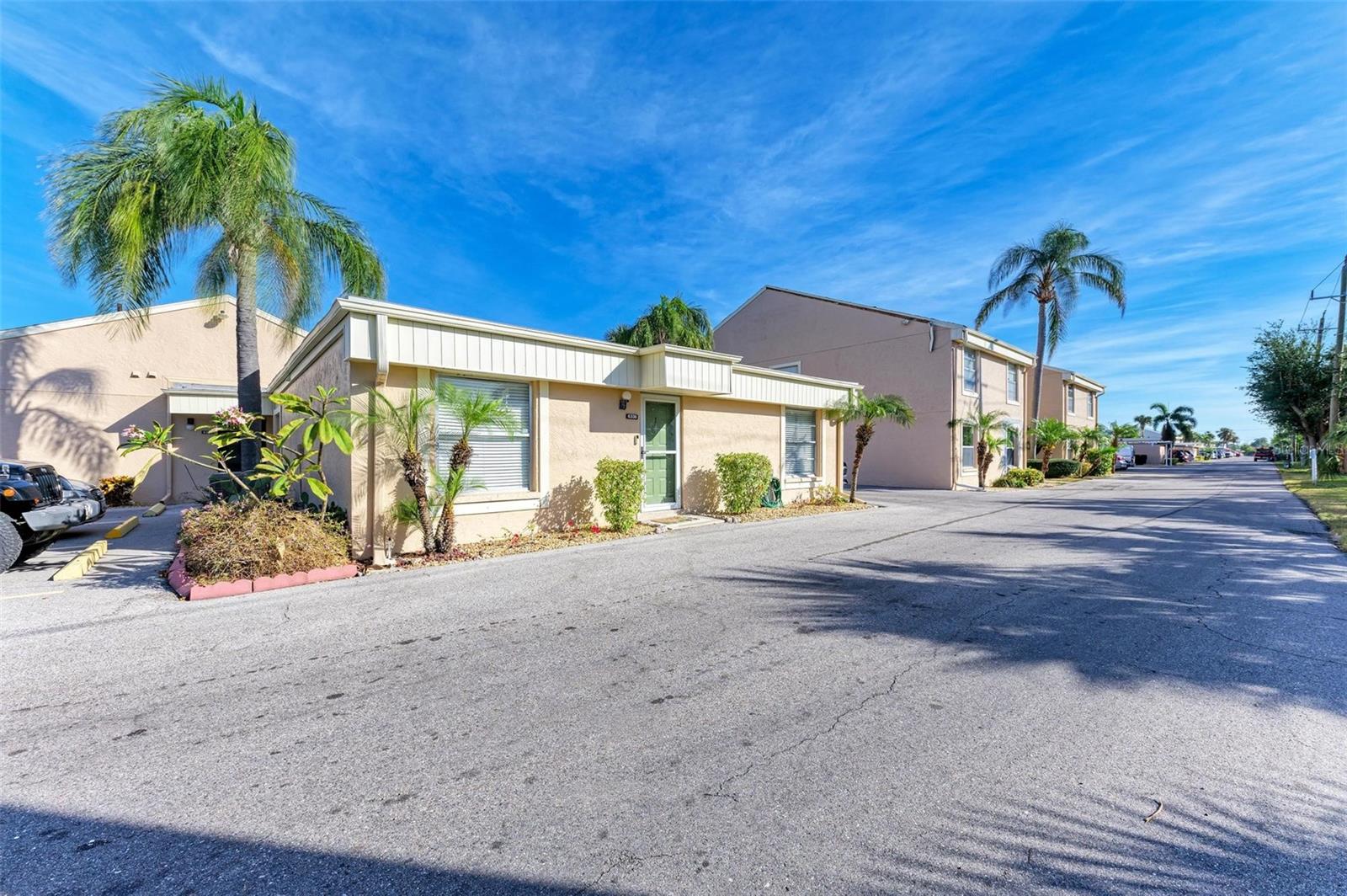 Image 3 of 36 For 6336 7th Avenue W 6336