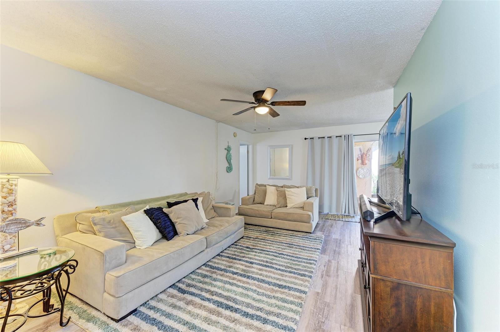 Image 6 of 36 For 6336 7th Avenue W 6336