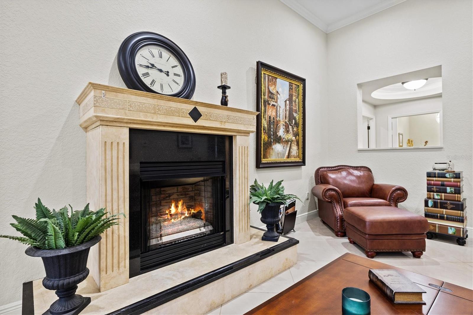 Image 22 of 83 For 1482 Kingsdown Drive